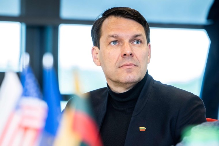 Šešiolikmetis politikas: kodėl vis daugiau Europos valstybių leidžia jaunuoliams valdyti miestus?