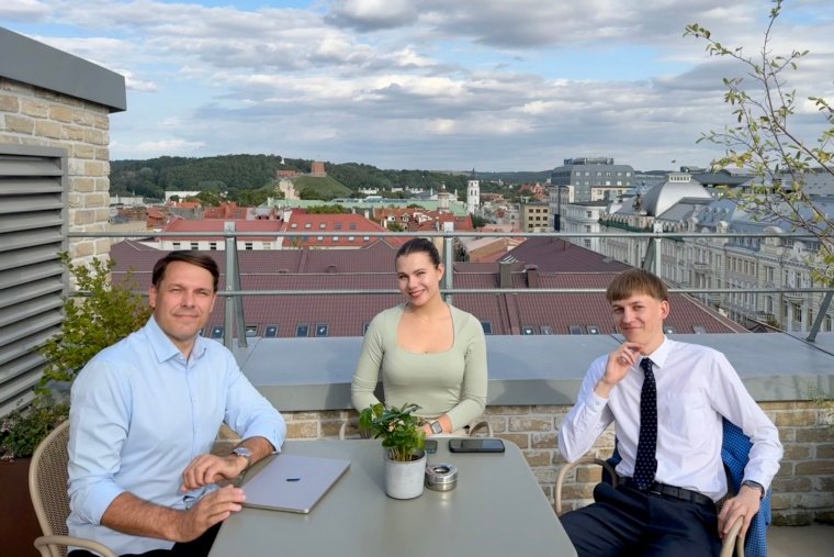 Atidėta demokratija – prarasta karta?